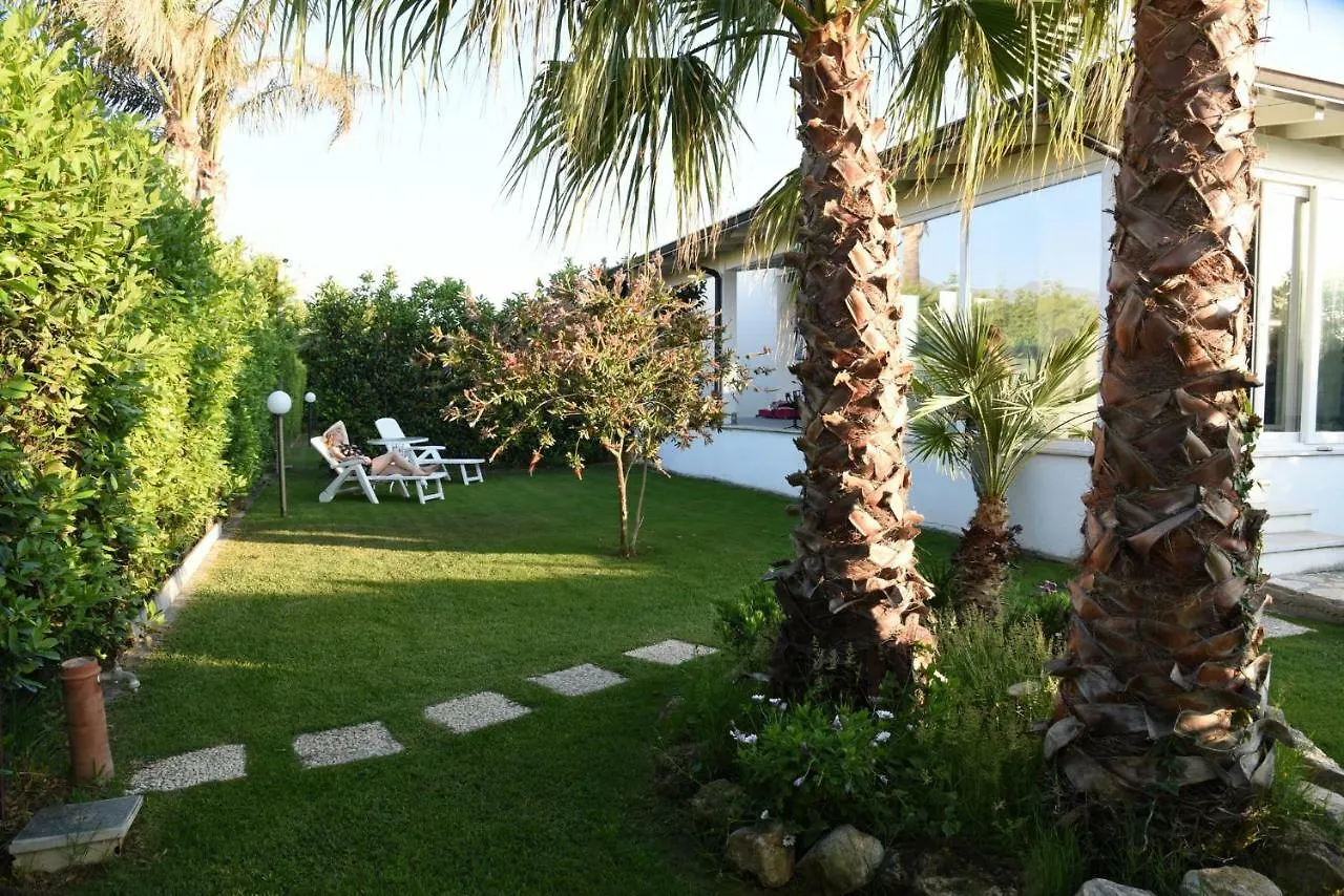 Villa Letizia Campofelice Di Roccella