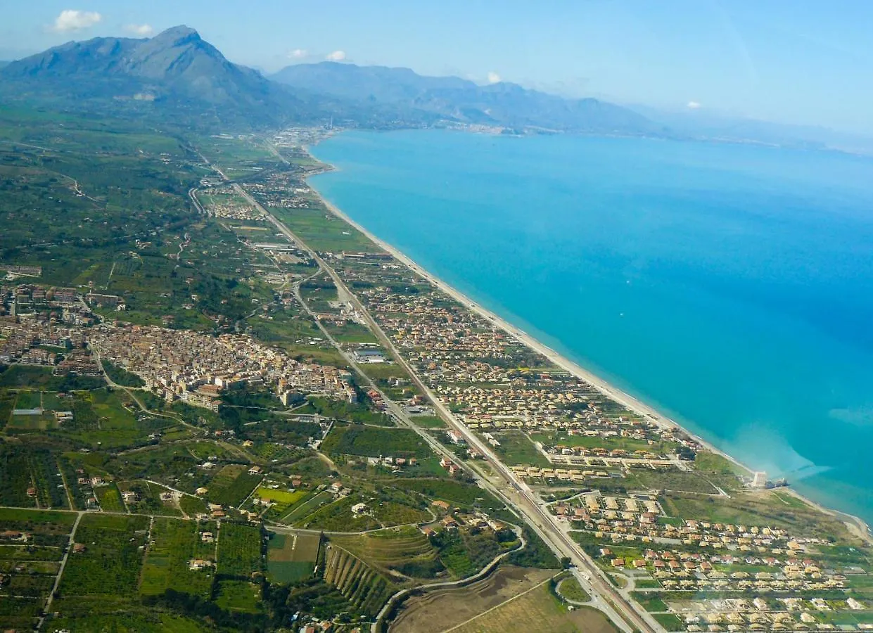 Ferienhaus Villa Letizia Campofelice Di Roccella